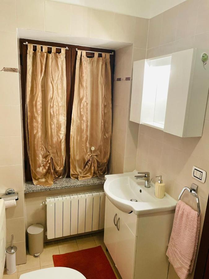 Apartmán Casa Dei Fiori 2 Somma Lombardo Exteriér fotografie